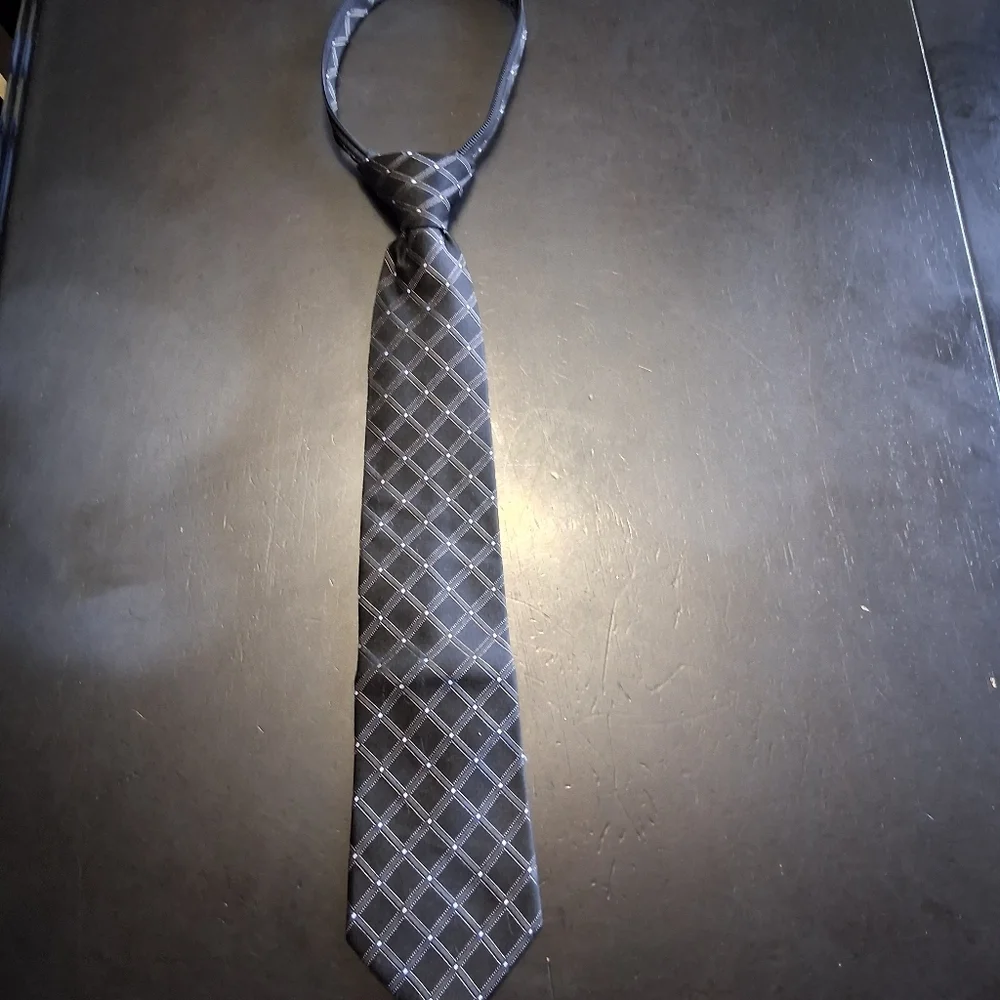 Bundle Of Men's Clip On Ties